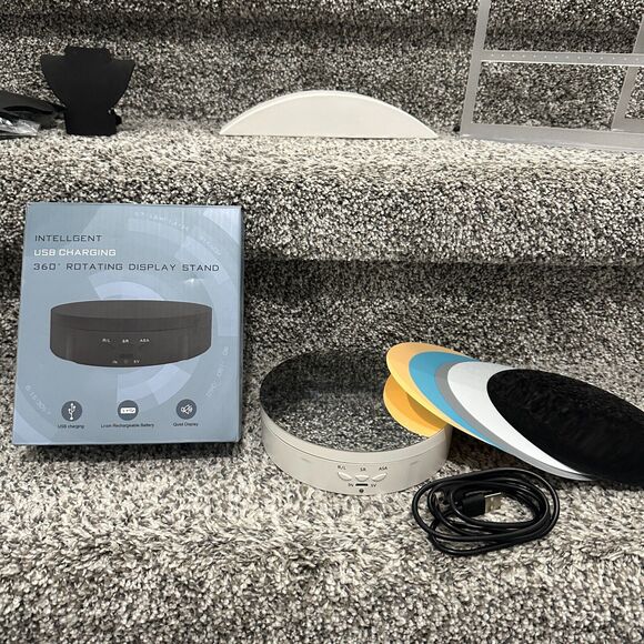 17 Piece Black White Jewelry Displays Rotating - Earrings Necklace Brace… - Picture 8 of 16